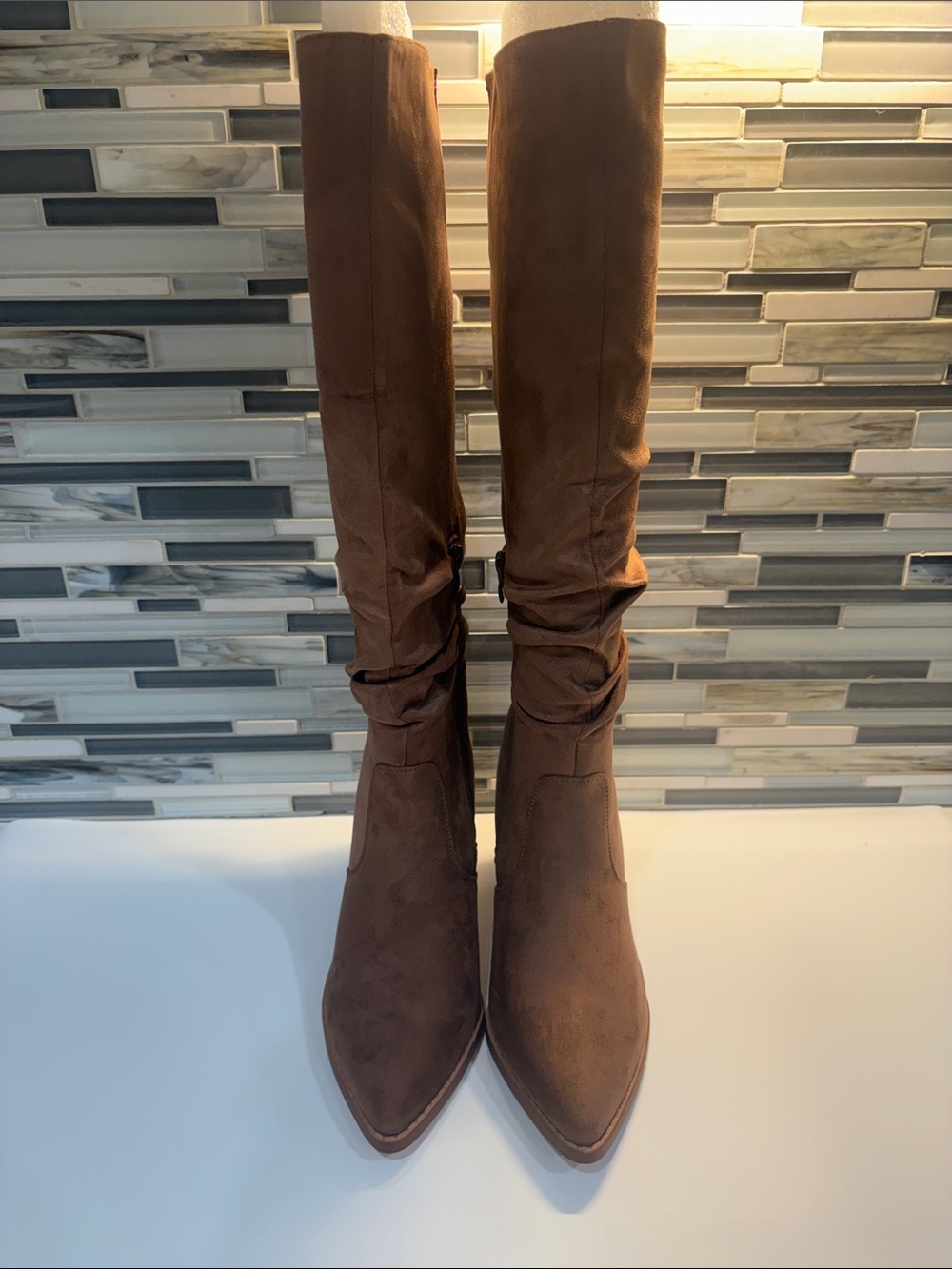 Women's Brown Knee-High Pointed Toe Boots